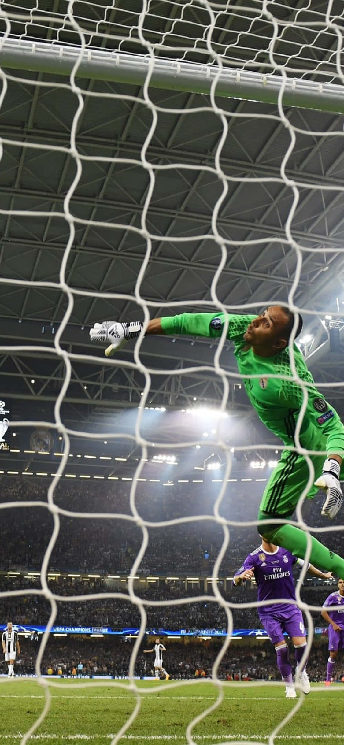 Keylor Navas i aksjon på banen Bakgrunner