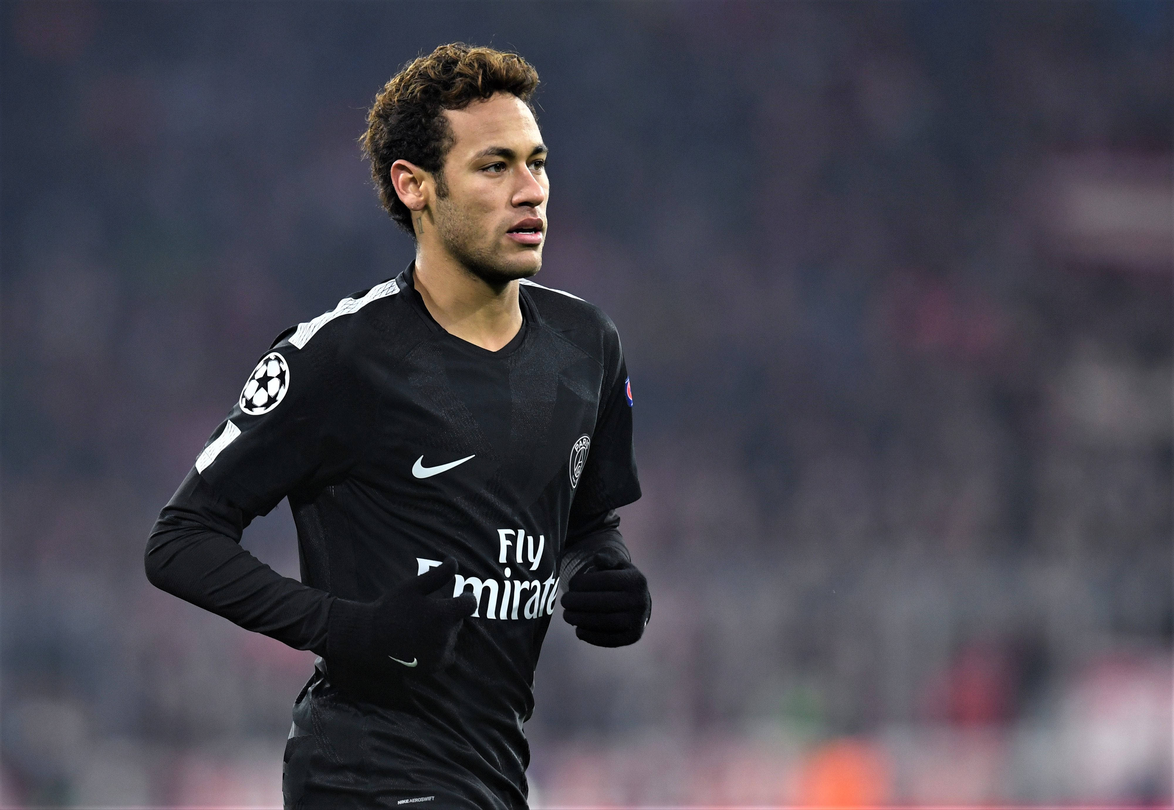 Kult bilde av Neymar Jr i UEFA Champions League