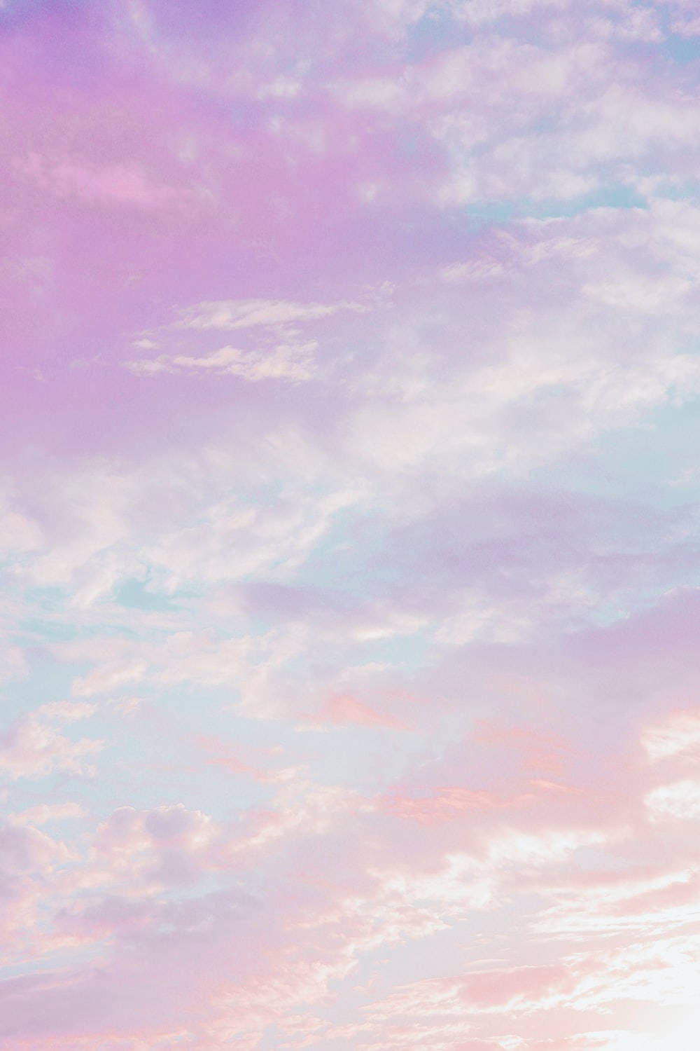 Lys lilla estetisk skyhimmel Bakgrunner