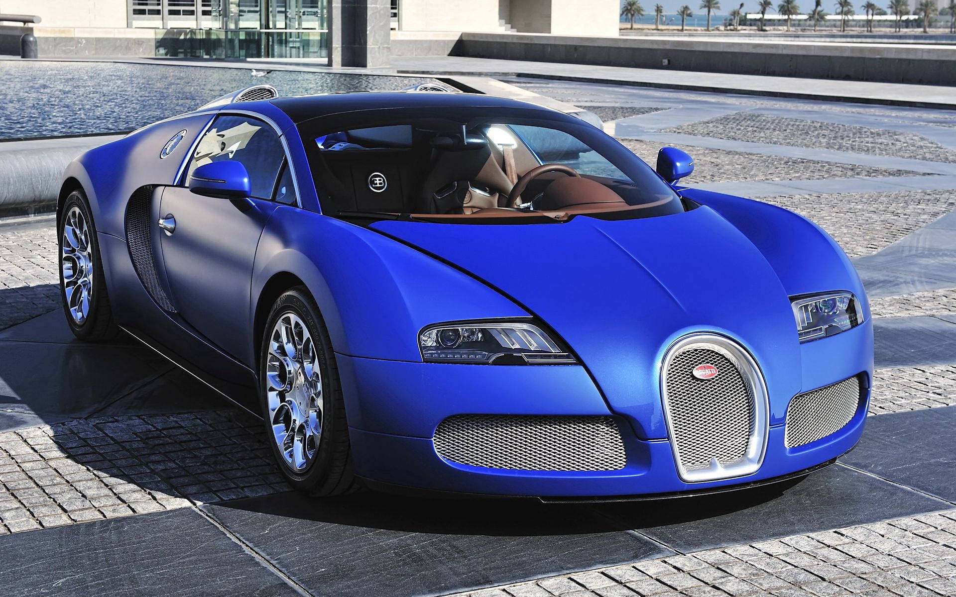 Majestetisk Bugatti Veyron i safirblått Bakgrunner