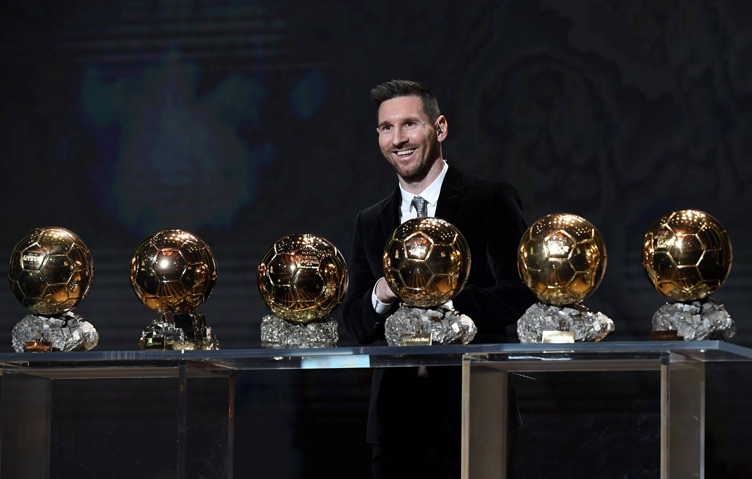 Messi 2021 Ballon d'Or-trofeer Bakgrunner