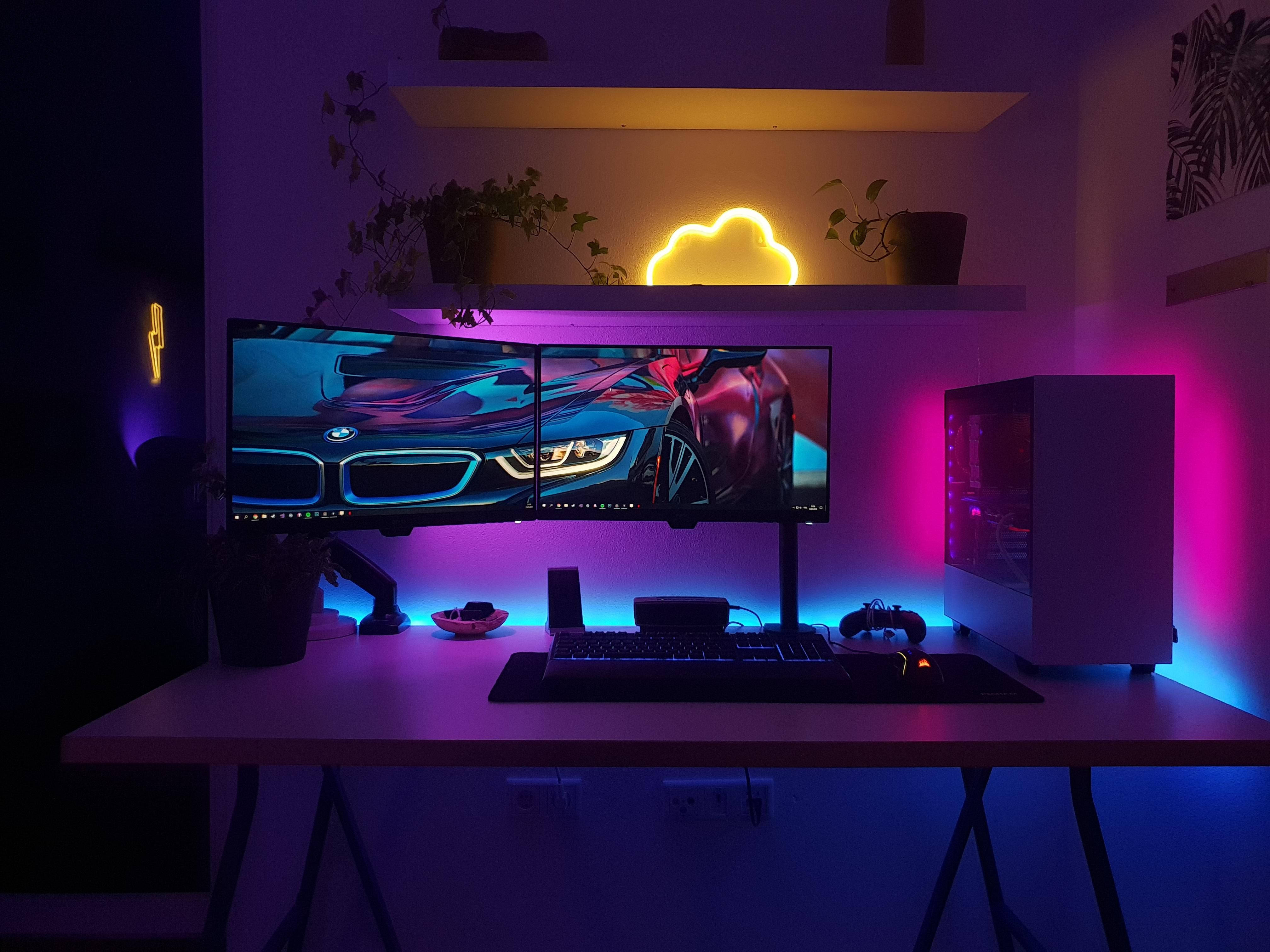 Minimalistisk romdesign for gamingrom Bakgrunner