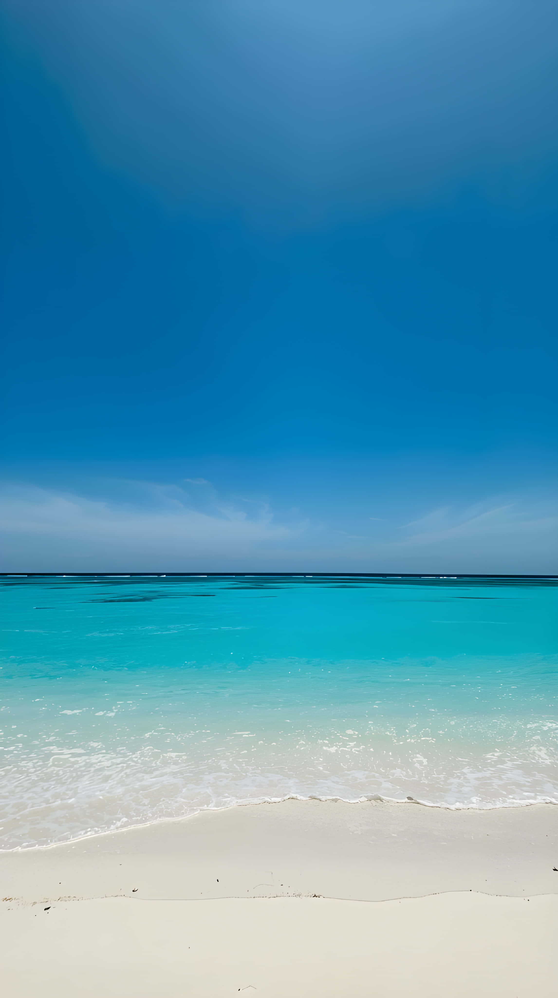 Minimalistisk sommerstrand og endeløs blå himmel bakgrunnsbilde Bakgrunner