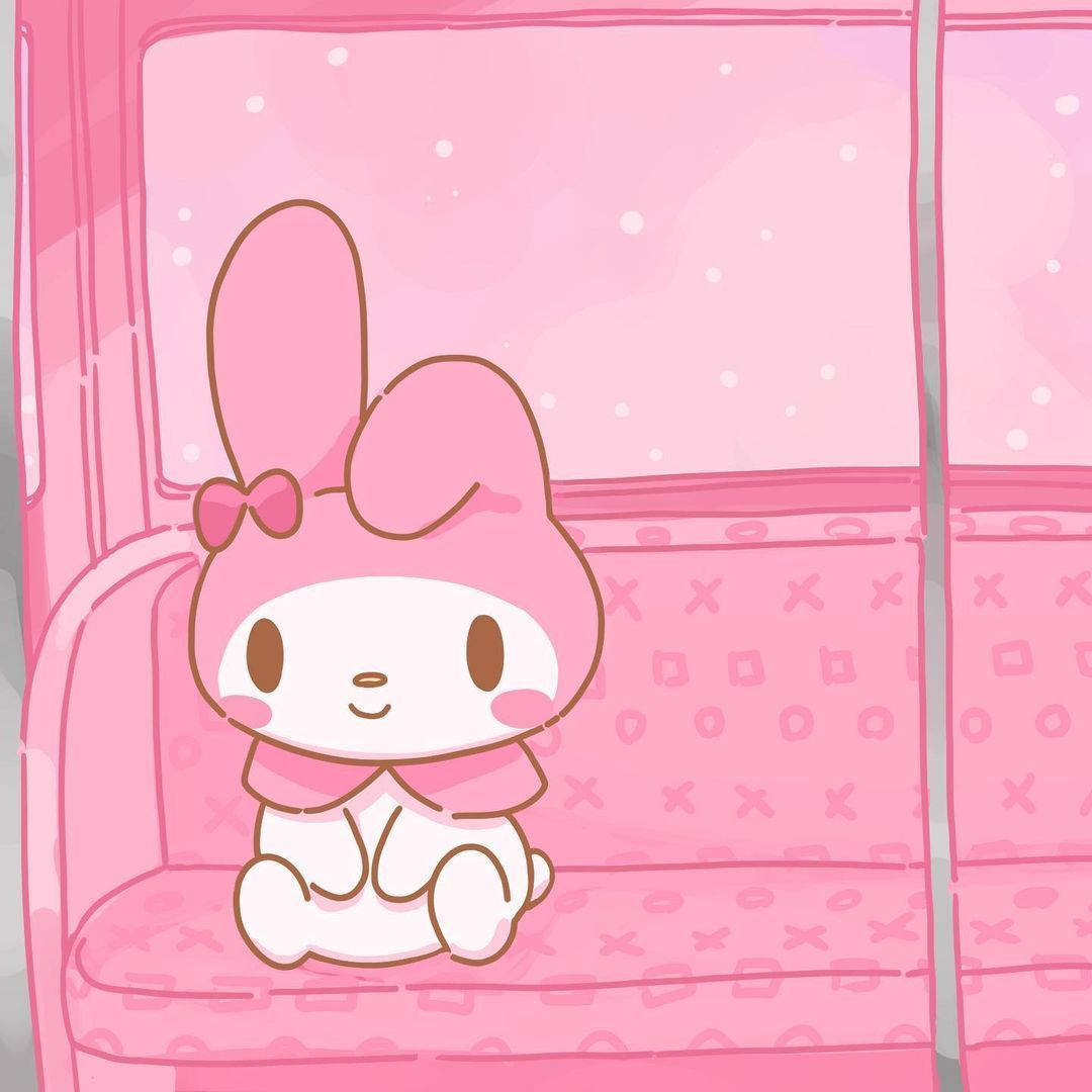 My Melody på rosa sofa PFP Bakgrunner