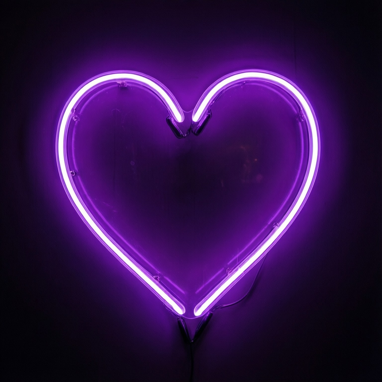 Neon lilla hjerte Bakgrunner