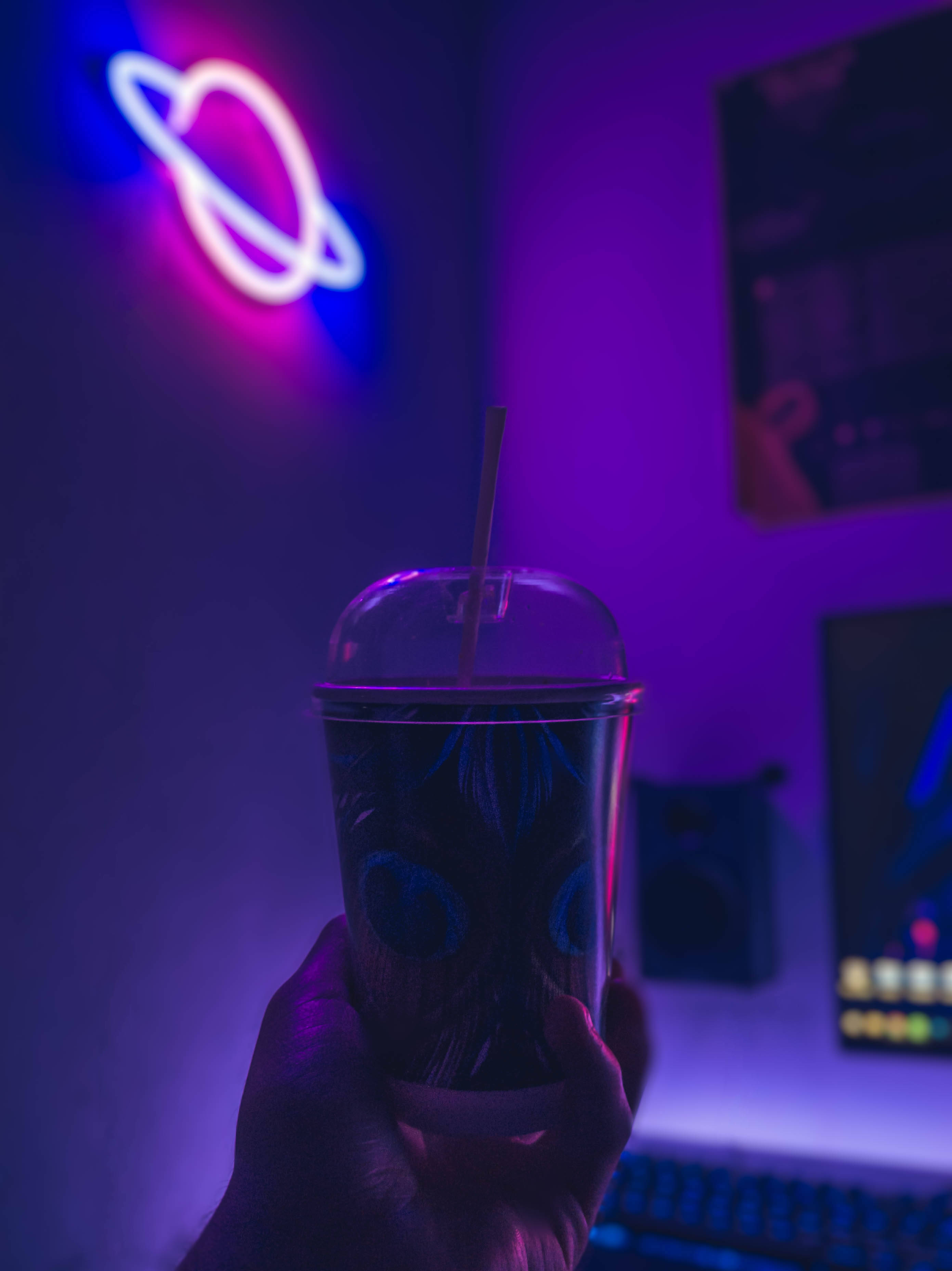 Neonlilla estetisk LED-skilt Bakgrunner