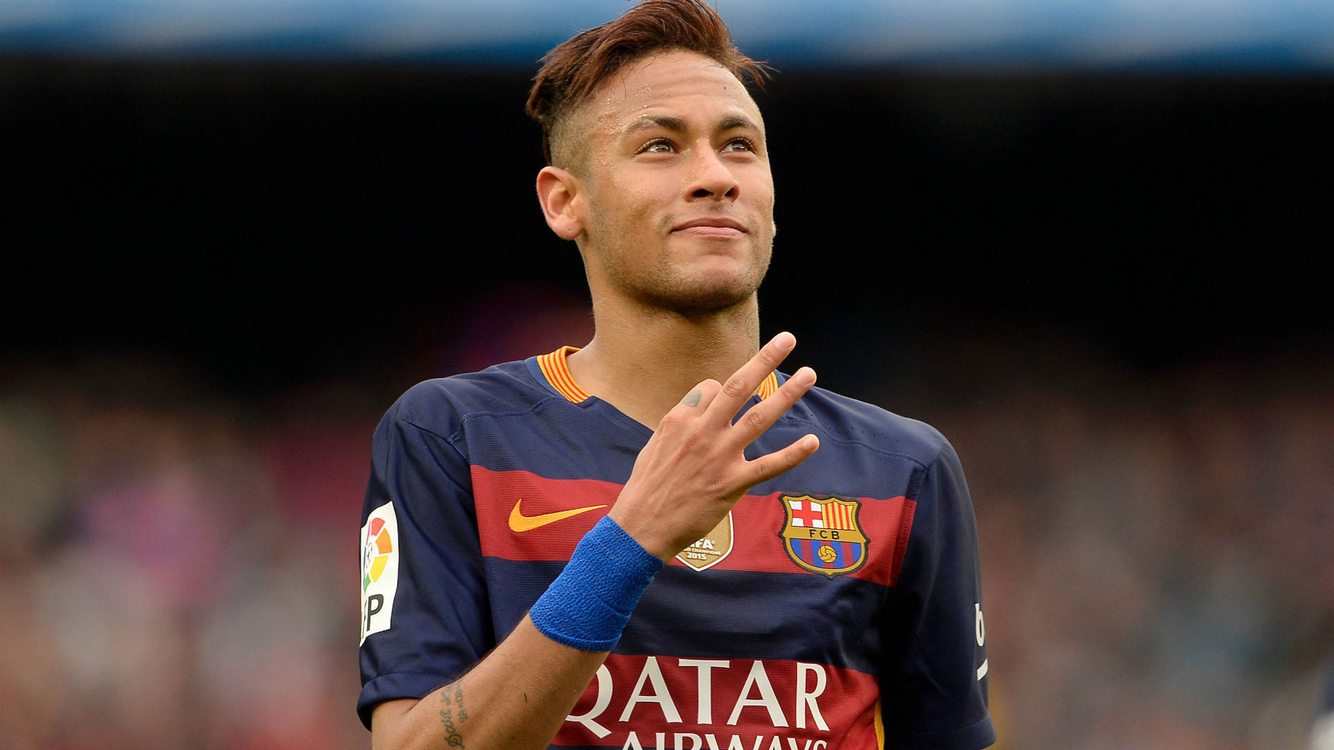 Neymar jr. viser 3-fingertegnet i FC Barcelona-trøye bakgrunnsbilde.