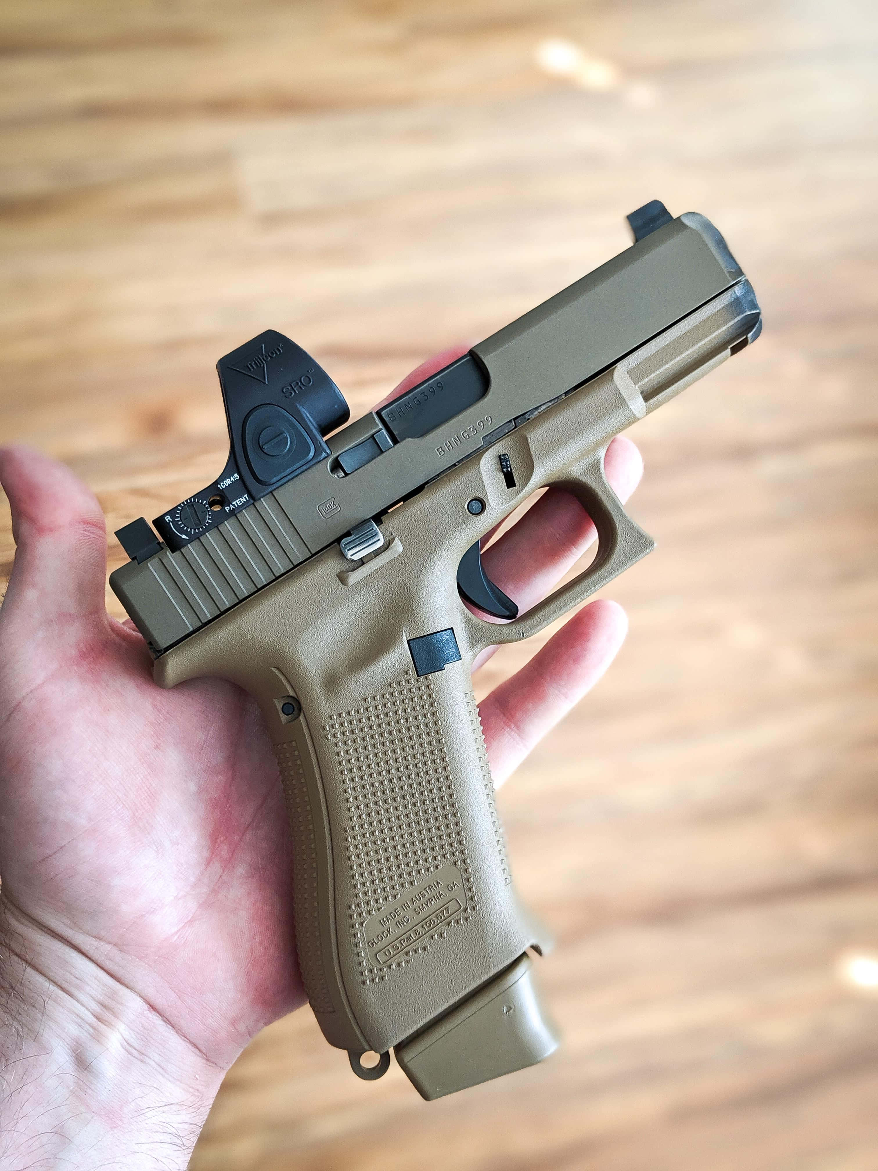 Nærbilde av en Glock 19 Bakgrunner