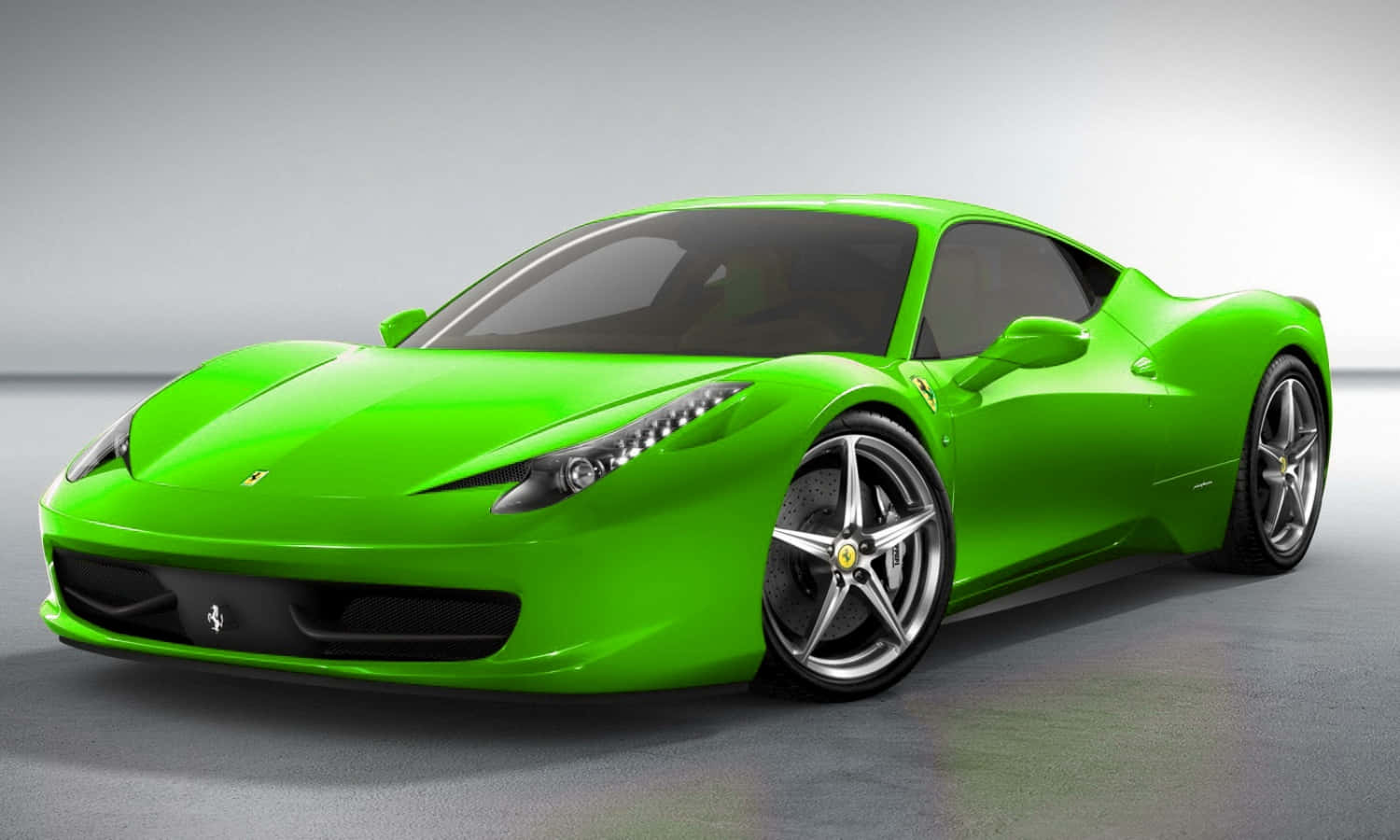 Nyt den italienske Grand Tourer-stemningen med denne Ferrarien Bakgrunner