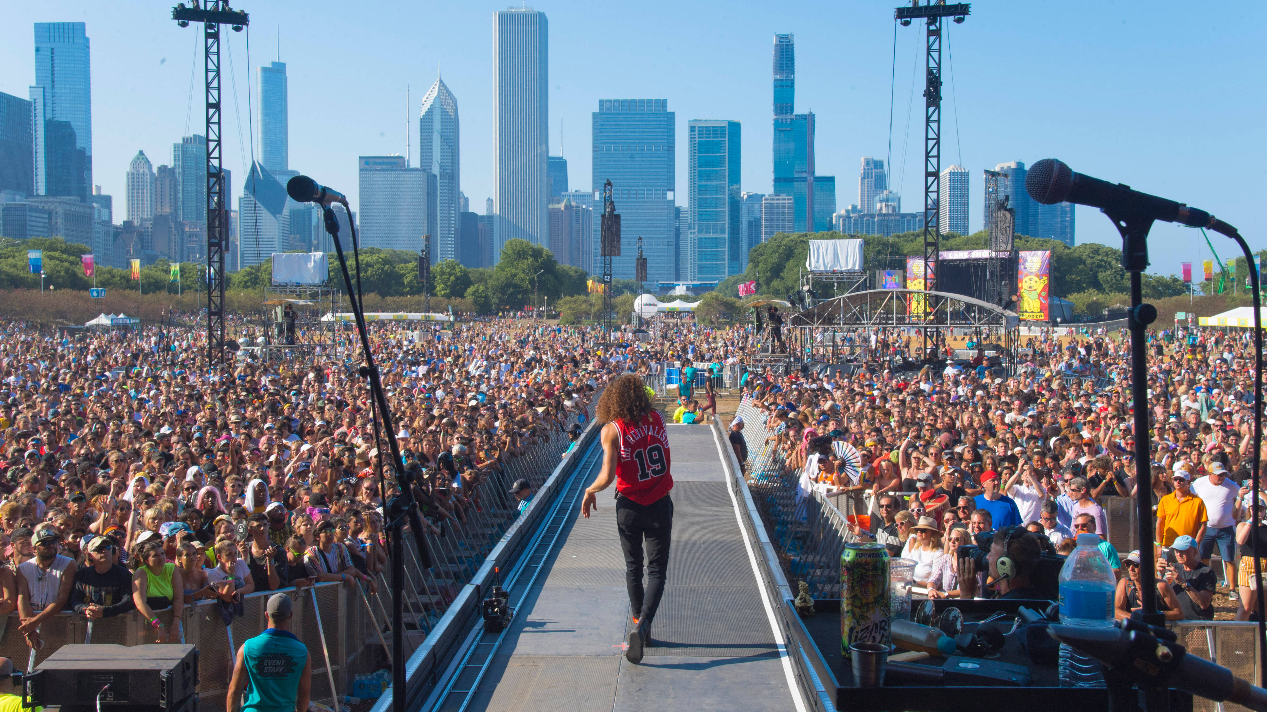 Nyt en solrik sommerdag på Lollapalooza Chicago! Bakgrunner