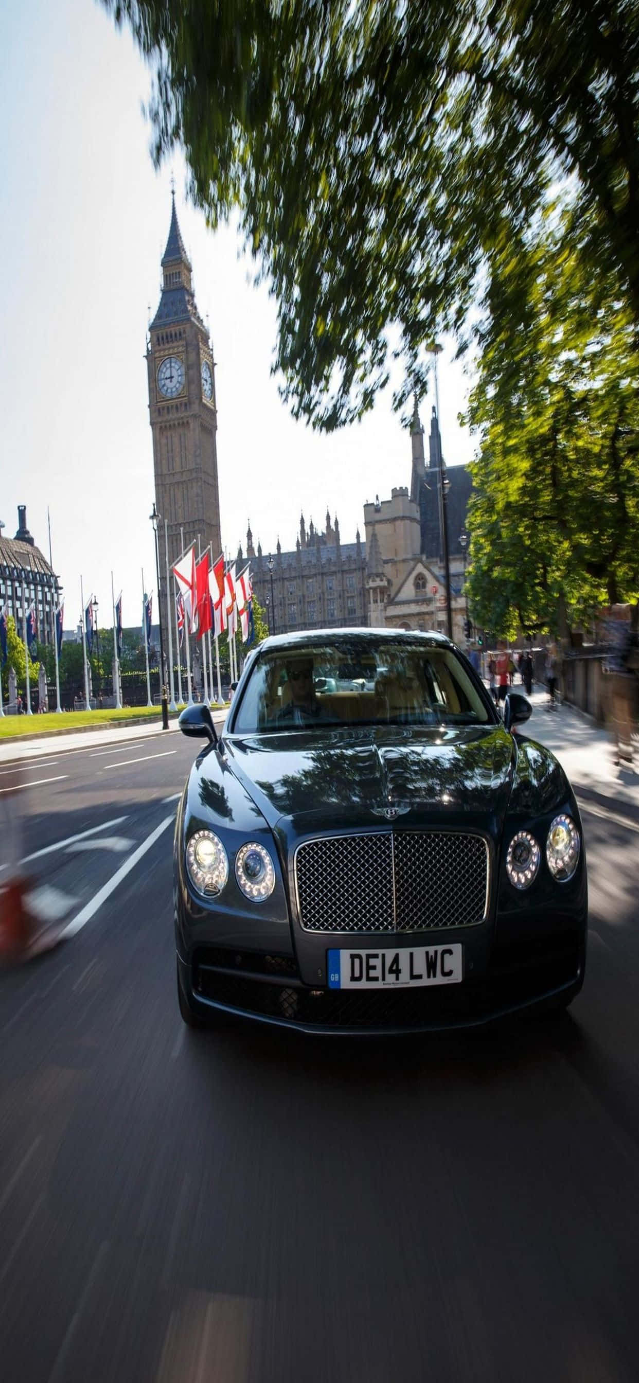 Opplev luksus med iPhone Xs Max Bentley Bakgrunner