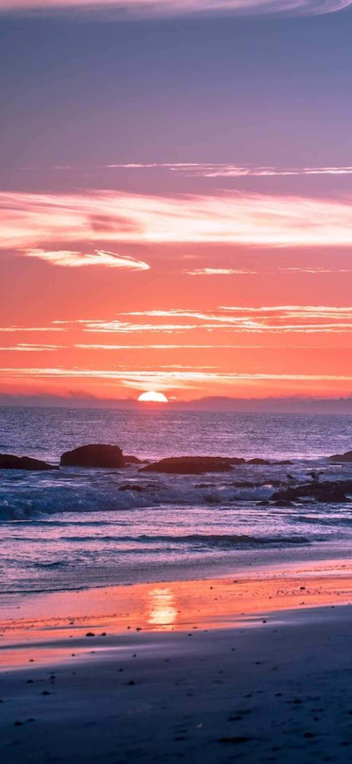 Opplev skjønnheten i Malibu med den nyeste iPhone Xs Bakgrunner