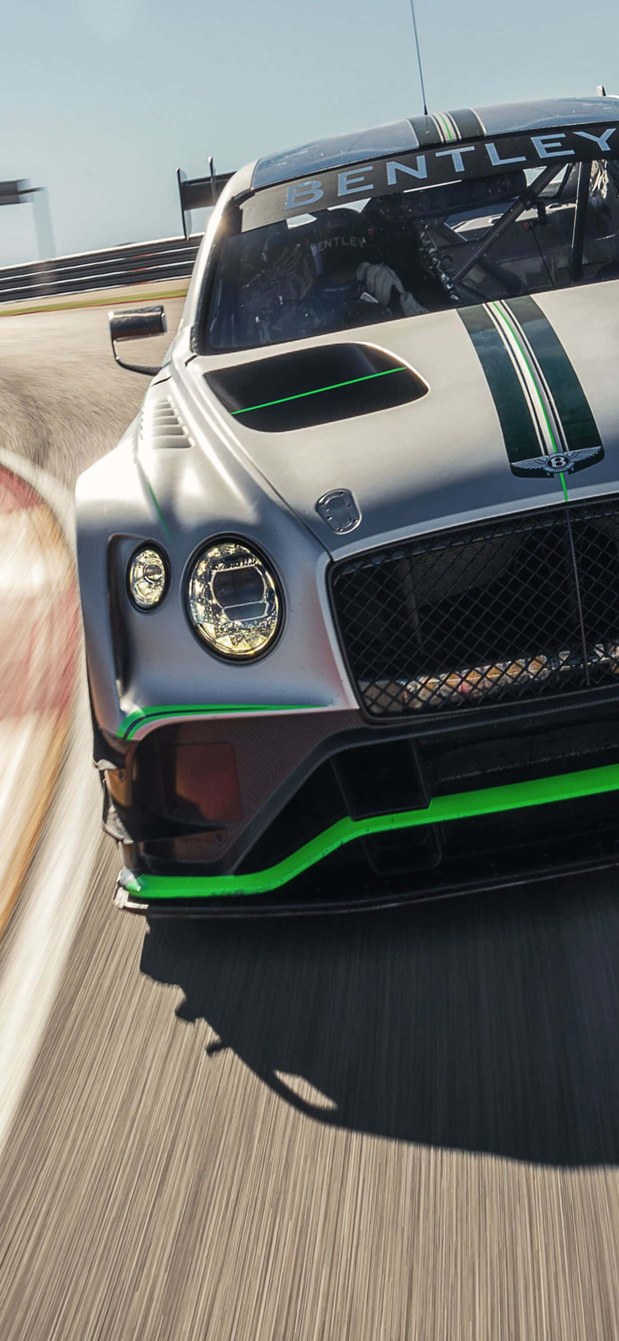 På vei til luksus med eksklusive iPhone Xs Max Bentley Bakgrunner