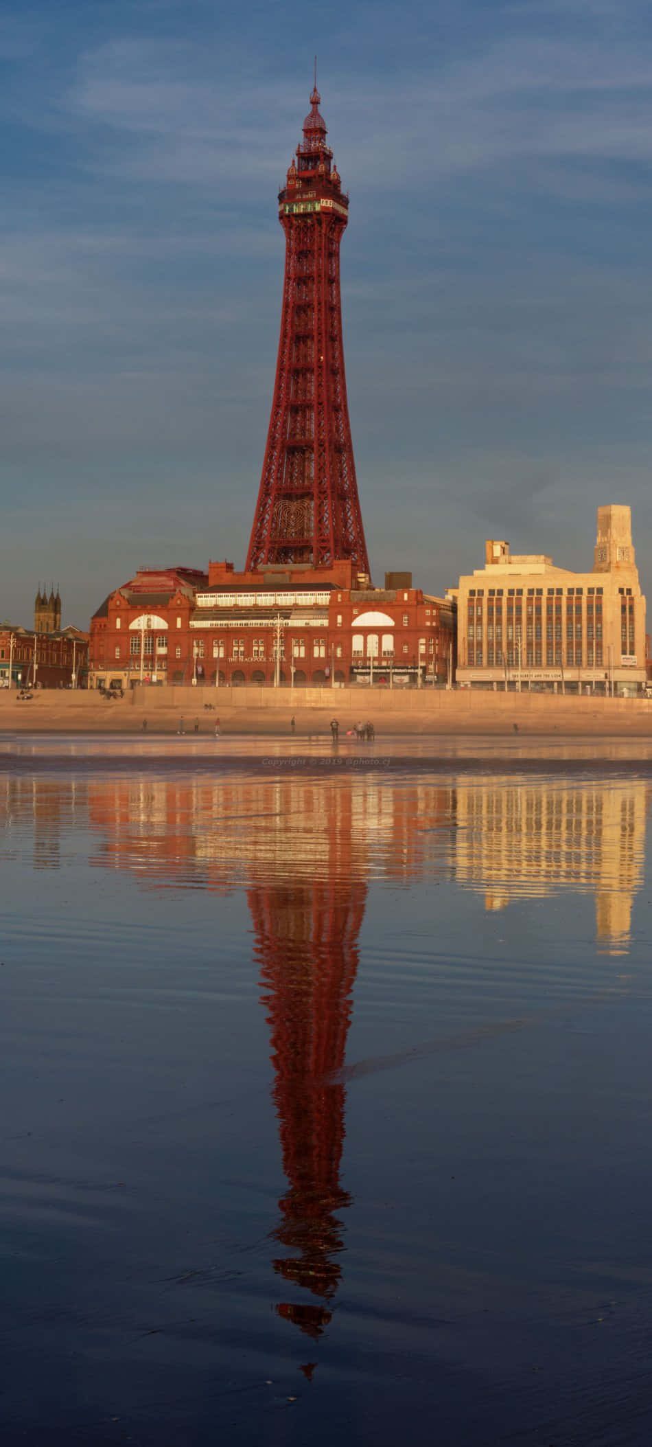 Refleksjon av Blackpool Tower Bakgrunner