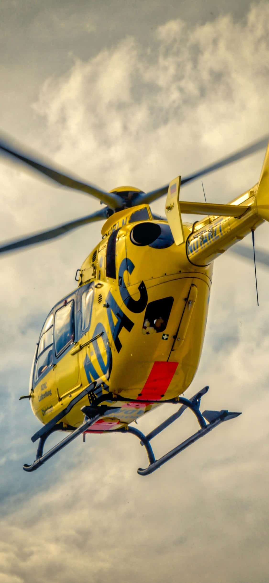 Reis i stil med en iPhone Xs og et helikopter Bakgrunner
