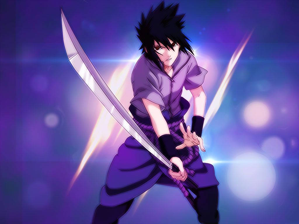 Bakgrunnsbilde av Sasuke Uchiha som svinger det store våpenet Kusanagi-sverdet.