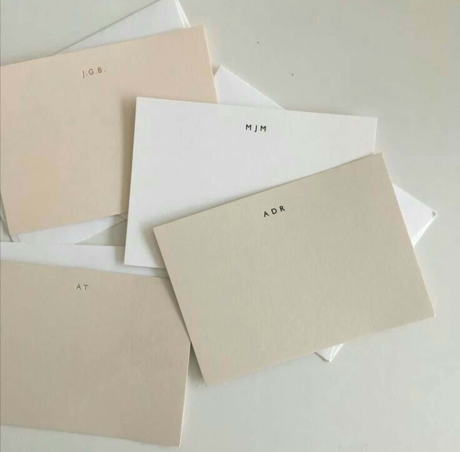 Skap et sofistikert uttrykk med Aesthetic Beige Bakgrunner