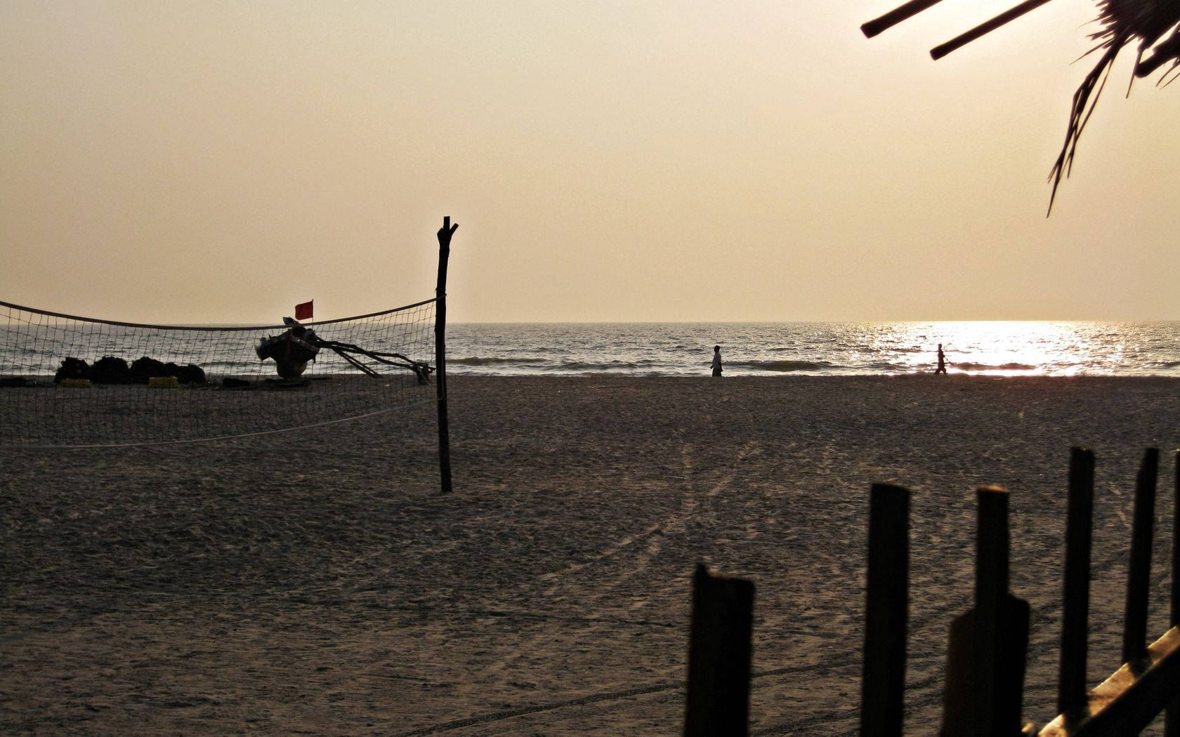 "Slappe av på stranden ved solnedgang" Bakgrunner