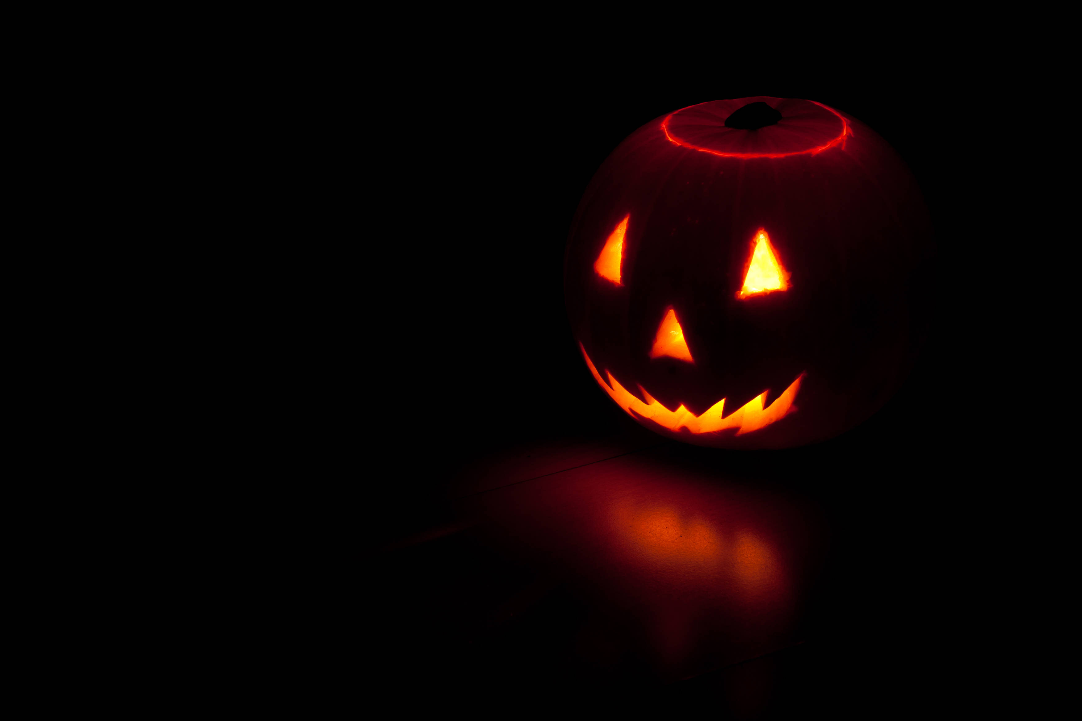 "Smilende Gresskar På Halloween" Bakgrunner