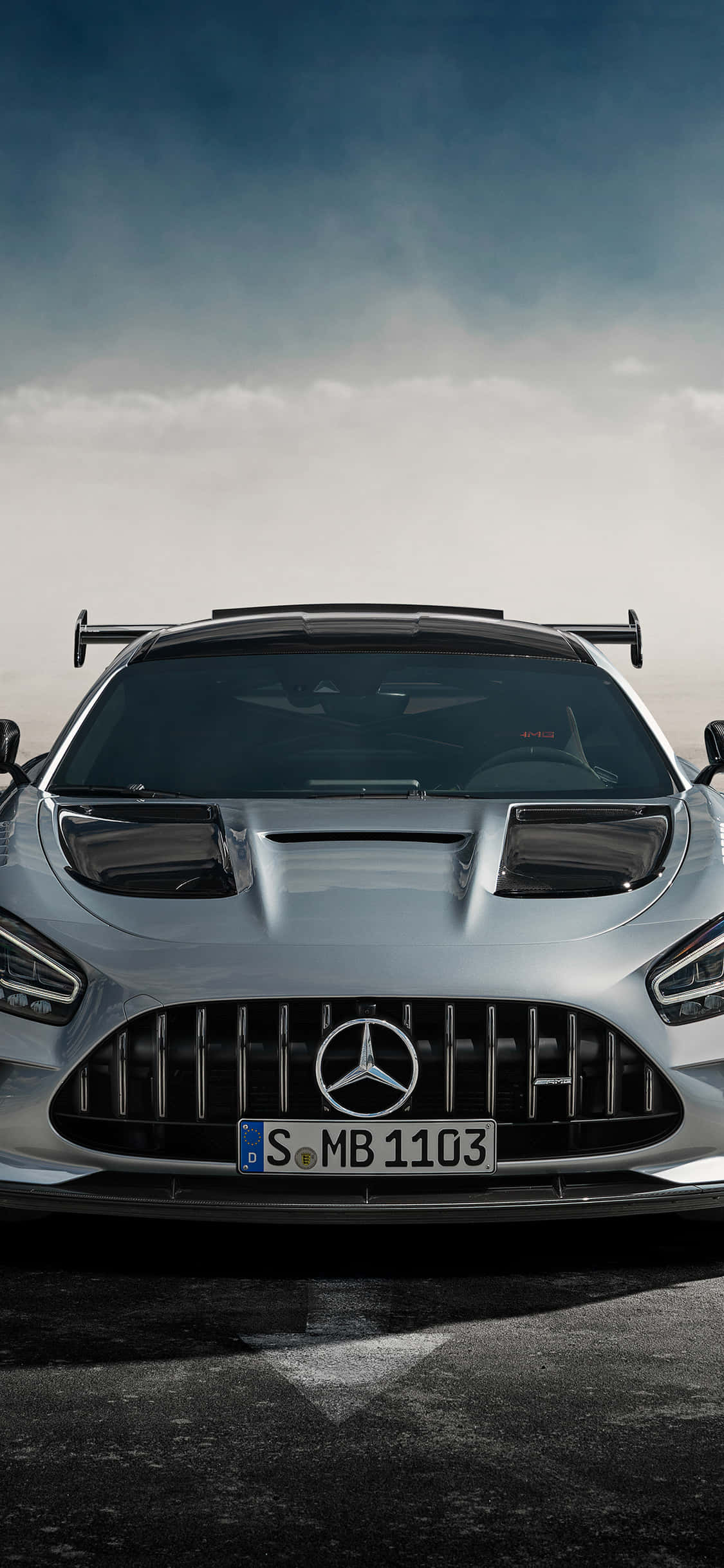 Sølv iPhone Xs Mercedes Amg bakgrunn Bakgrunner