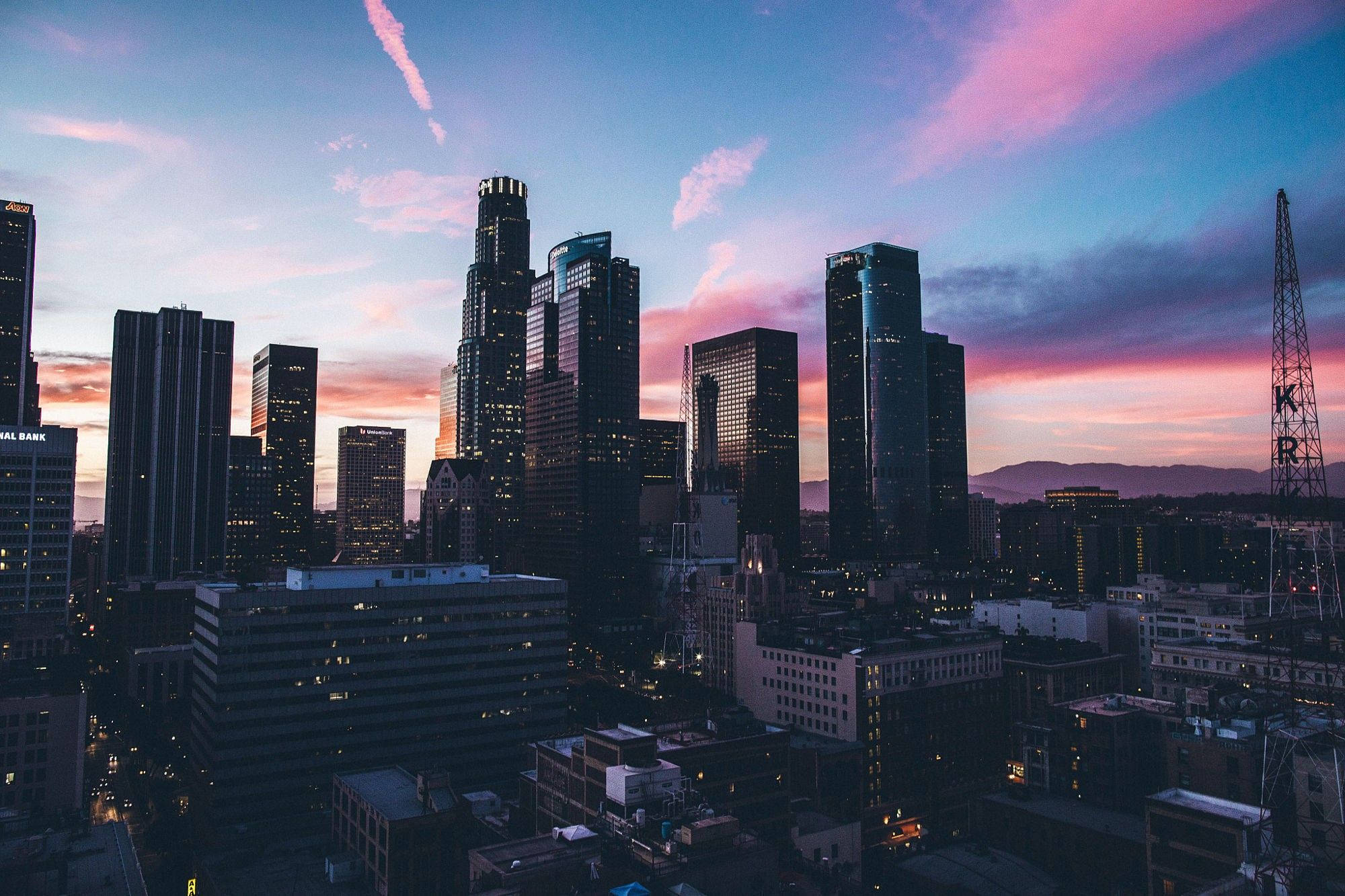 Solnedgang i Downtown Los Angeles Bakgrunner