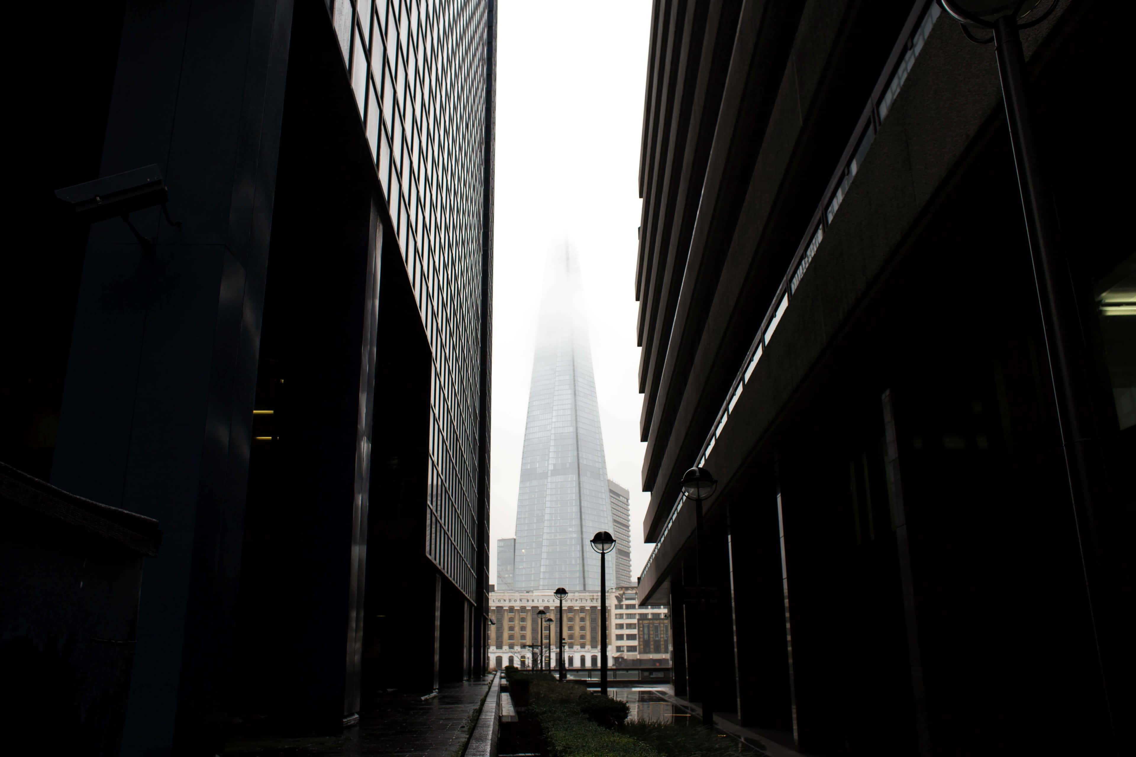 Stilig fotografi av The Shard Bakgrunner