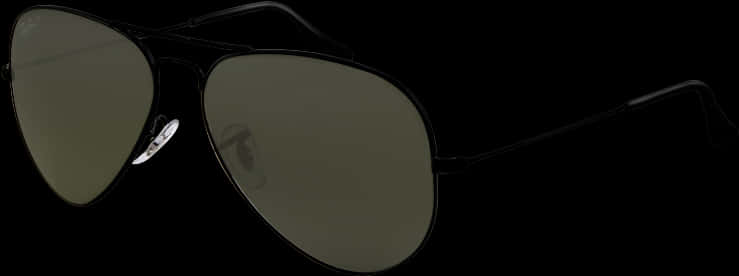 Svarte Aviator-solbriller isolert Bakgrunner
