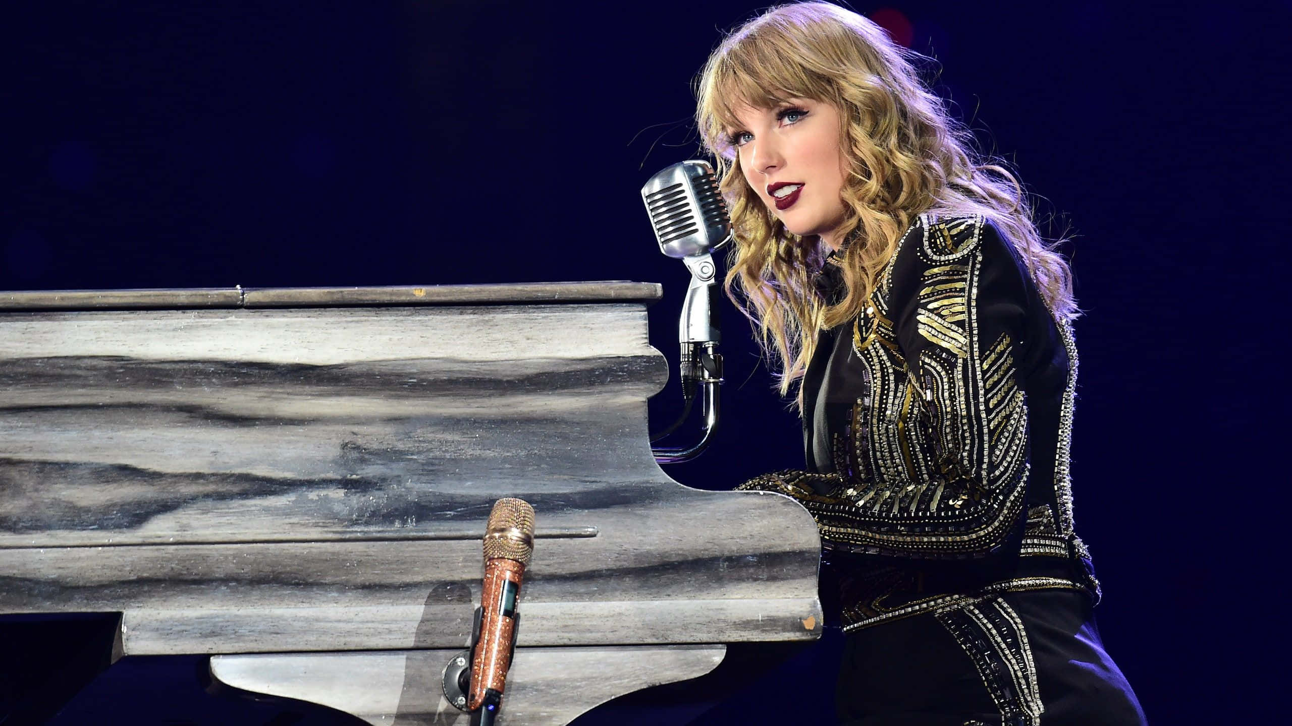 Taylor Swift Folklore World Tour Konsert Bakgrunner