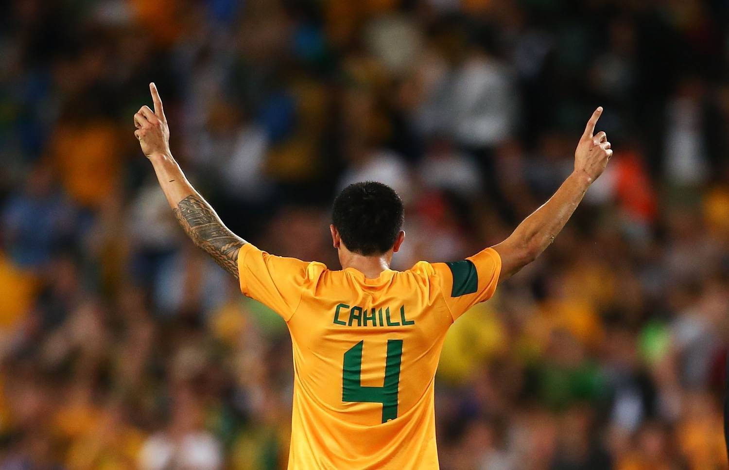 Tim Cahill fra Australias landslag i fotball sett bakfra Bakgrunner