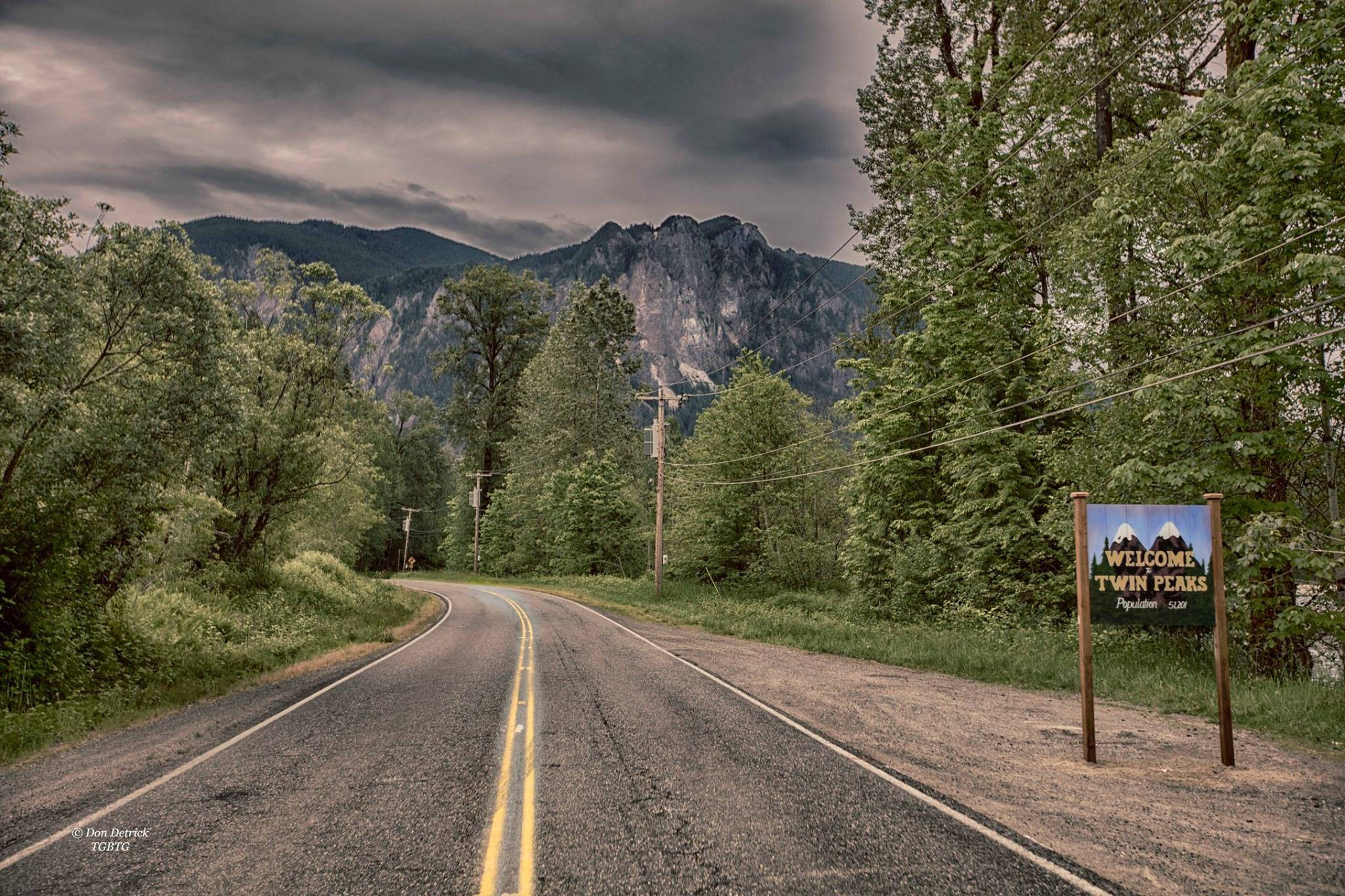 Twin Peaks-vei under Bakgrunner
