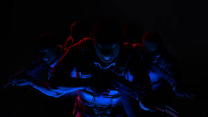Actionfylt oppgjør i 4K CS: GO Elite Crew-scene — Mørkeblå estetisk GIF Bakgrunner