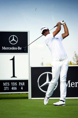 Adam Scott Mercedes Benz nummer 1 — Huawei MatePad Pro Max Bakgrunner