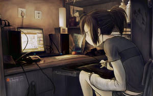 Animejente forvirret foran laptop