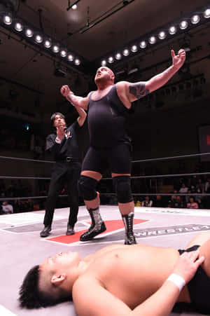 Bam Bam Bigelow WWE feirer seier — Huawei MatePad 11.5 (2026) Bakgrunner