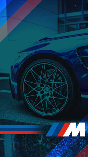 Blått bildekk med BMW M-logo — Bmw Bakgrunner