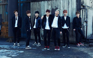 BTS Gruppe Bilde Skool Luv Affair bakgrunnsbilde — Bts gruppebilde GIF Bakgrunner