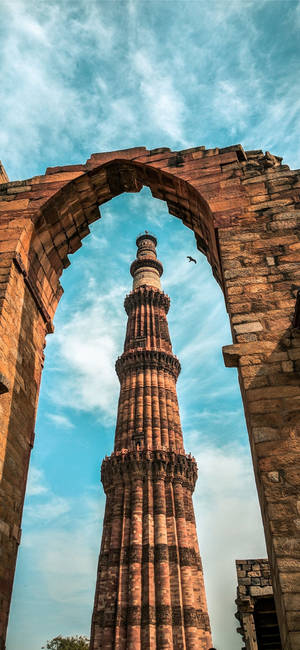 Delhi Qutub Minar bue bakgrunnsbilde — iPhone 17e Bakgrunner