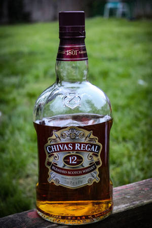 Eksklusiv utendørs nytelse med Chivas Regal Whisky — Huawei MatePad Air (2026) Bakgrunner