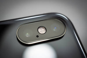Space Gray iPhone Xs bakgrunnsbilde — iPhone Xs Bakgrunner