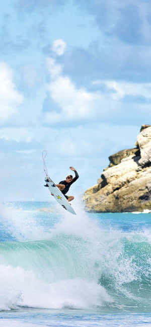 Surfing iPhone — Xiaomi 18 Pro Max Bakgrunner