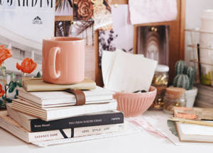 Estetisk Minimalistisk Rosa Skrivebord