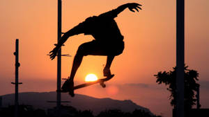 Estetisk skatergutt med solnedgang bakgrunnsbilde — Skater boy estetikk Bakgrunner