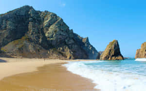 Fantastisk utsikt ved portugisisk strand — 2560x1080 Bakgrunner