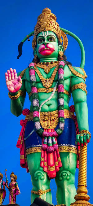 Gud Hanuman Gigantisk Grønn Statue — Pixel 9 Pro Fold Bakgrunner