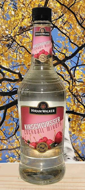 Hiram Walker Kirschwasser Cocktail Mixers Fotografi — Honor Play 80 Pro Bakgrunner