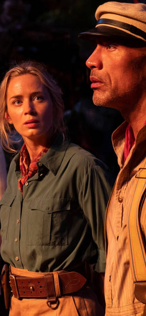 Jungle Cruise 2021 Frank og Lily mobilt bakgrunnsbilde. — iPhone 12 mini Bakgrunner