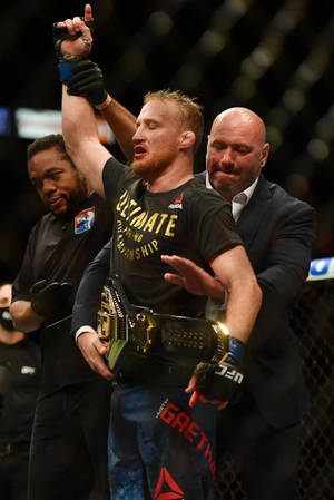 Justin Gaethje iført mesterbeltet — Xiaomi Pad 7S Pro 12.5 Bakgrunner