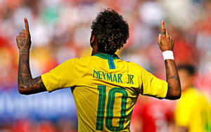 Kul Neymar Jr peker oppover
