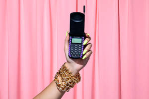 Lilla Motorola StarTAC — Motorola Bakgrunner