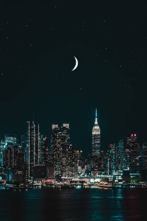 New York Natt iPhone Med Måne — Xiaomi Pad Bakgrunner